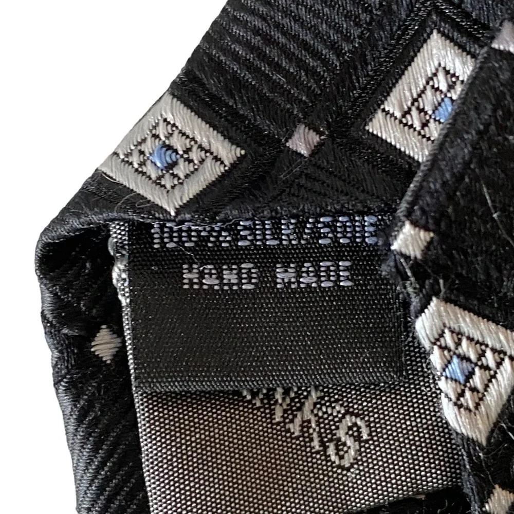 Jeffrey Banks Handmade 100% Silk Black and Silver Geometric Print Tie